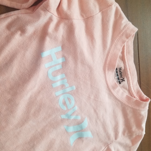 Hurley - Picture 2 of 8